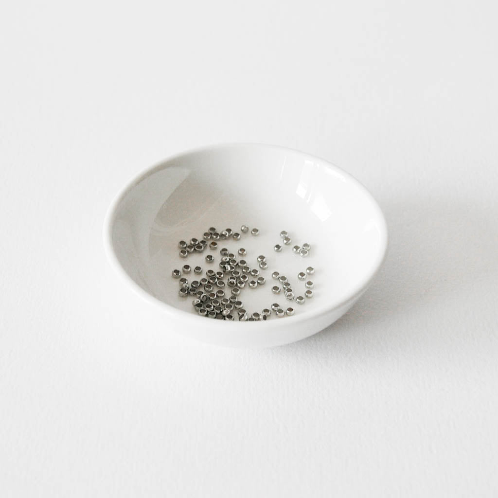 KIRISTYSHELMI PYÖREÄ 2,5MM 100KPL